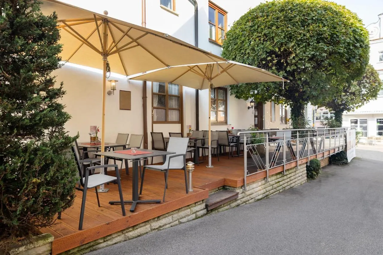 Hotel-Restaurant Straussen Harburg  Harburg (Bavaria)