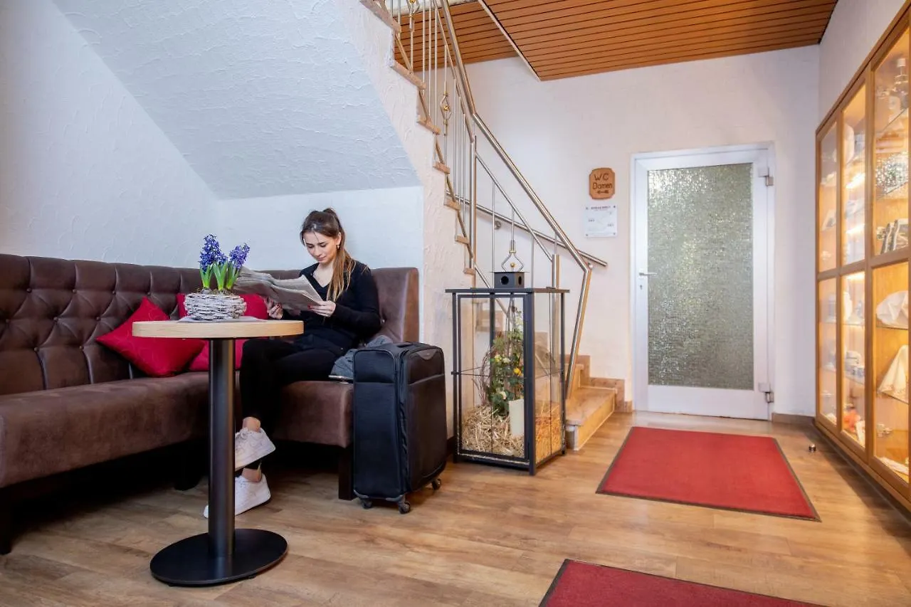 Hotel-Restaurant Straussen Harburg