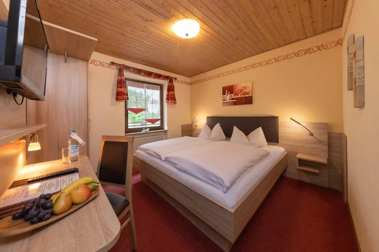 Hotel Hotel-Restaurant Straussen Harburg